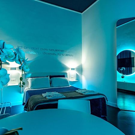 Bed and Breakfast Skyhouse Duomo Neapol Zewnętrze zdjęcie