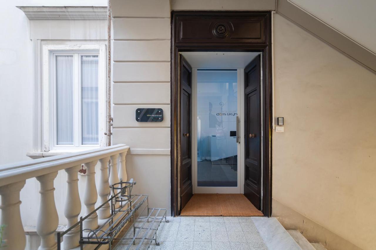 Bed and Breakfast Skyhouse Duomo Neapol Zewnętrze zdjęcie