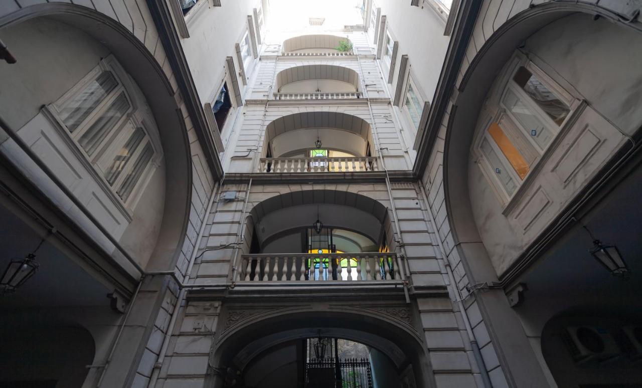 Bed and Breakfast Skyhouse Duomo Neapol Zewnętrze zdjęcie