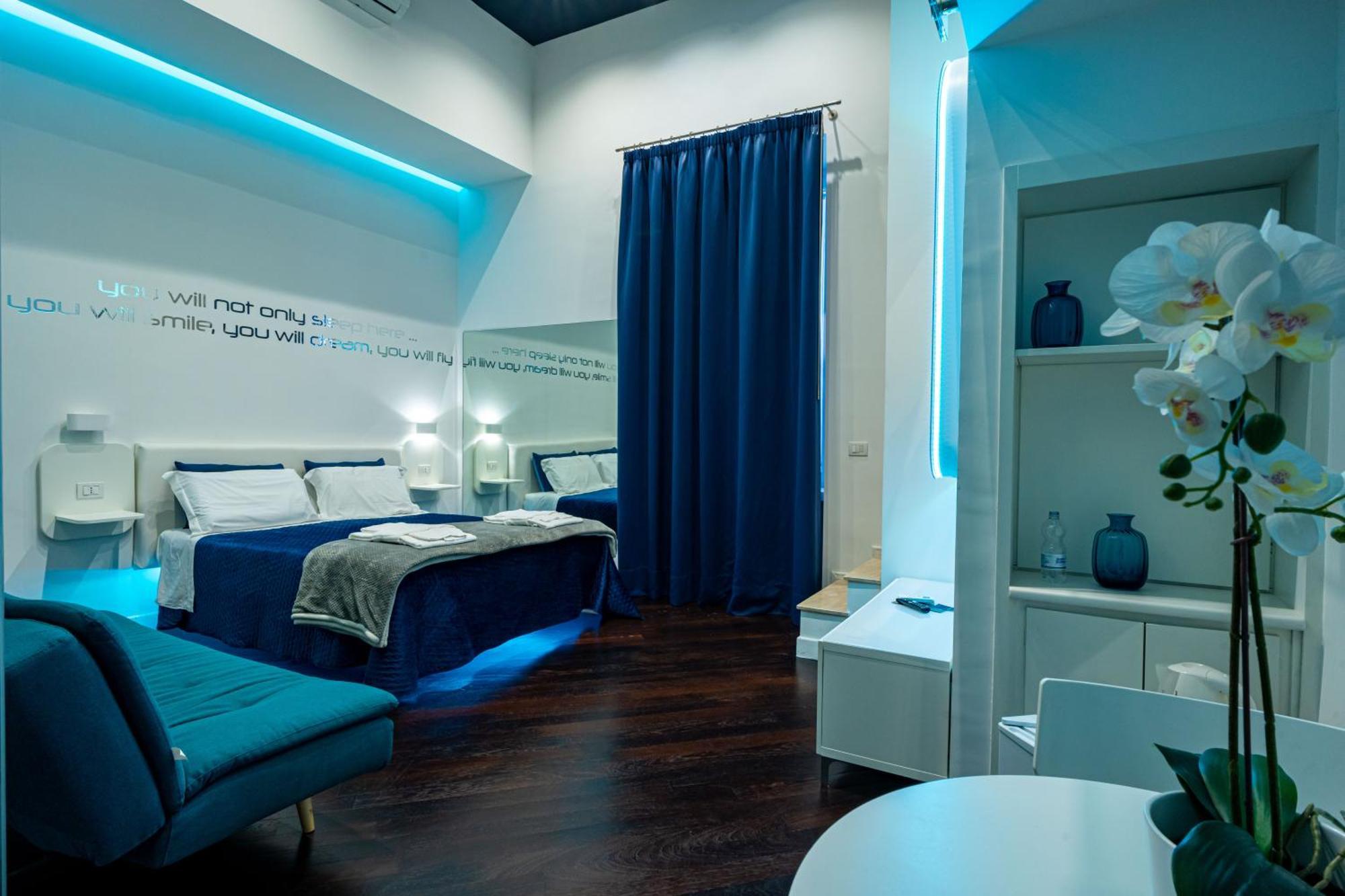 Bed and Breakfast Skyhouse Duomo Neapol Zewnętrze zdjęcie