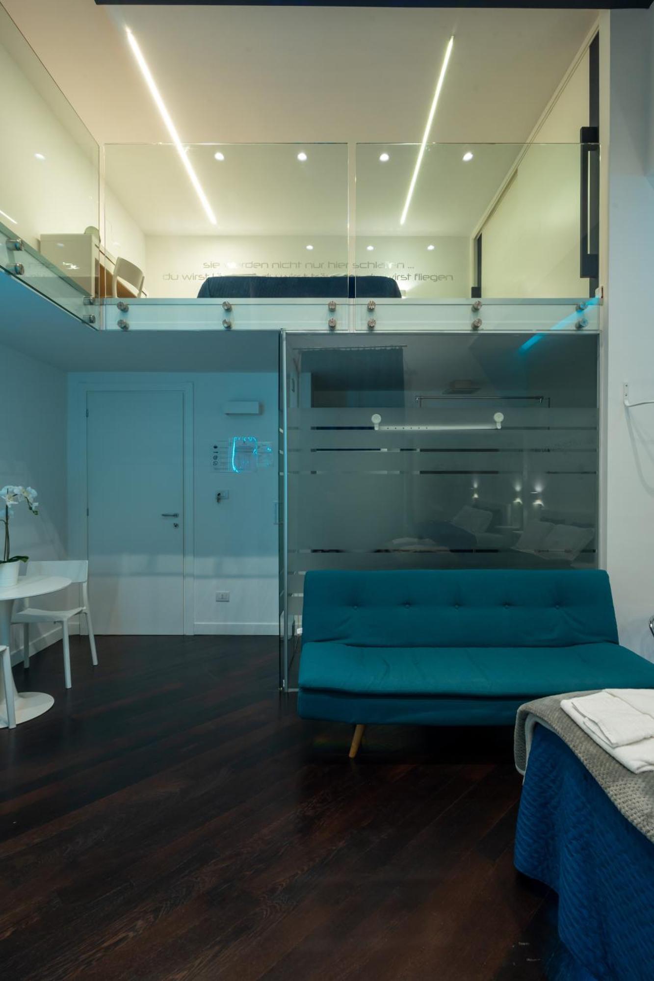 Bed and Breakfast Skyhouse Duomo Neapol Zewnętrze zdjęcie