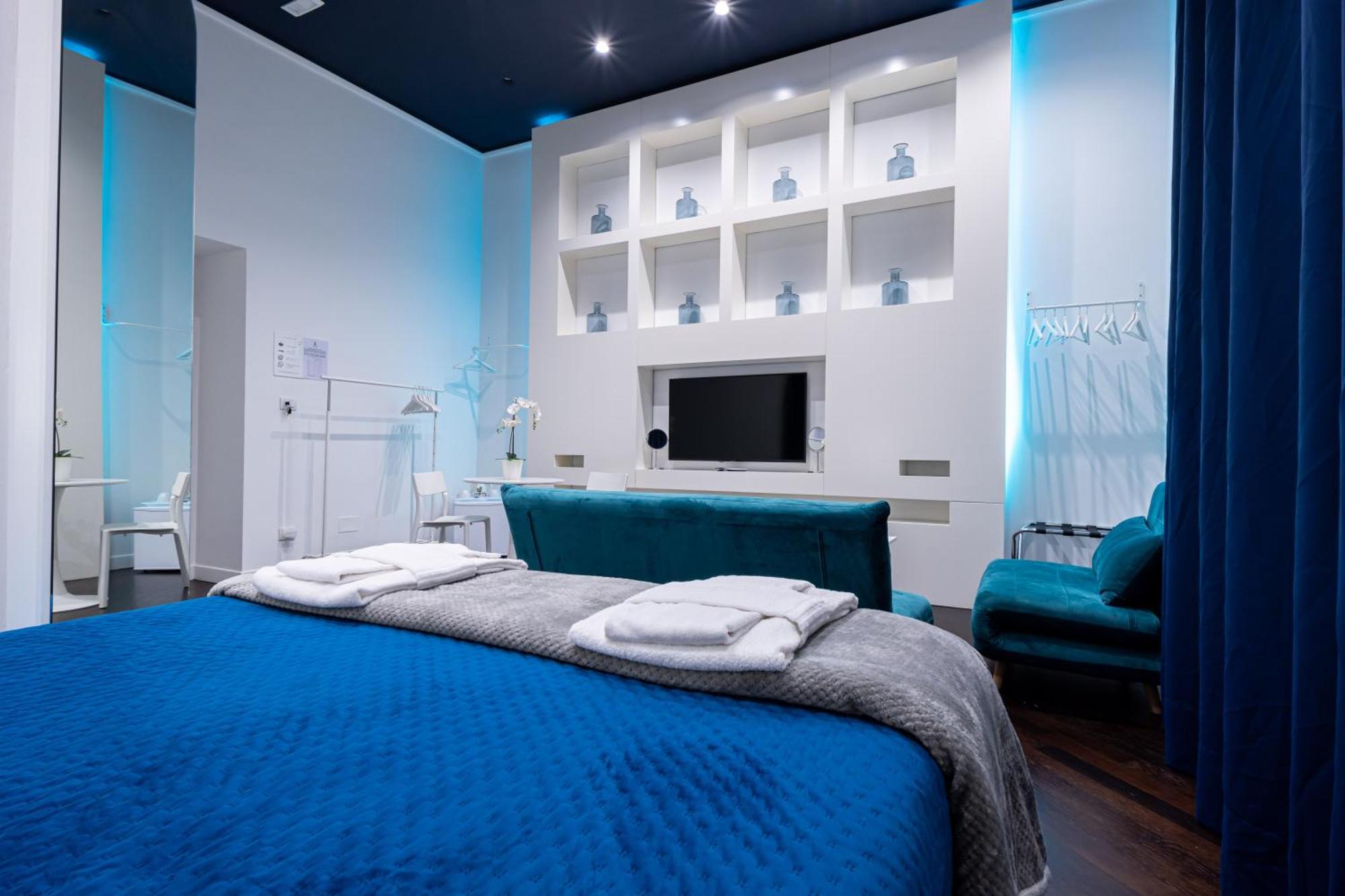 Bed and Breakfast Skyhouse Duomo Neapol Zewnętrze zdjęcie