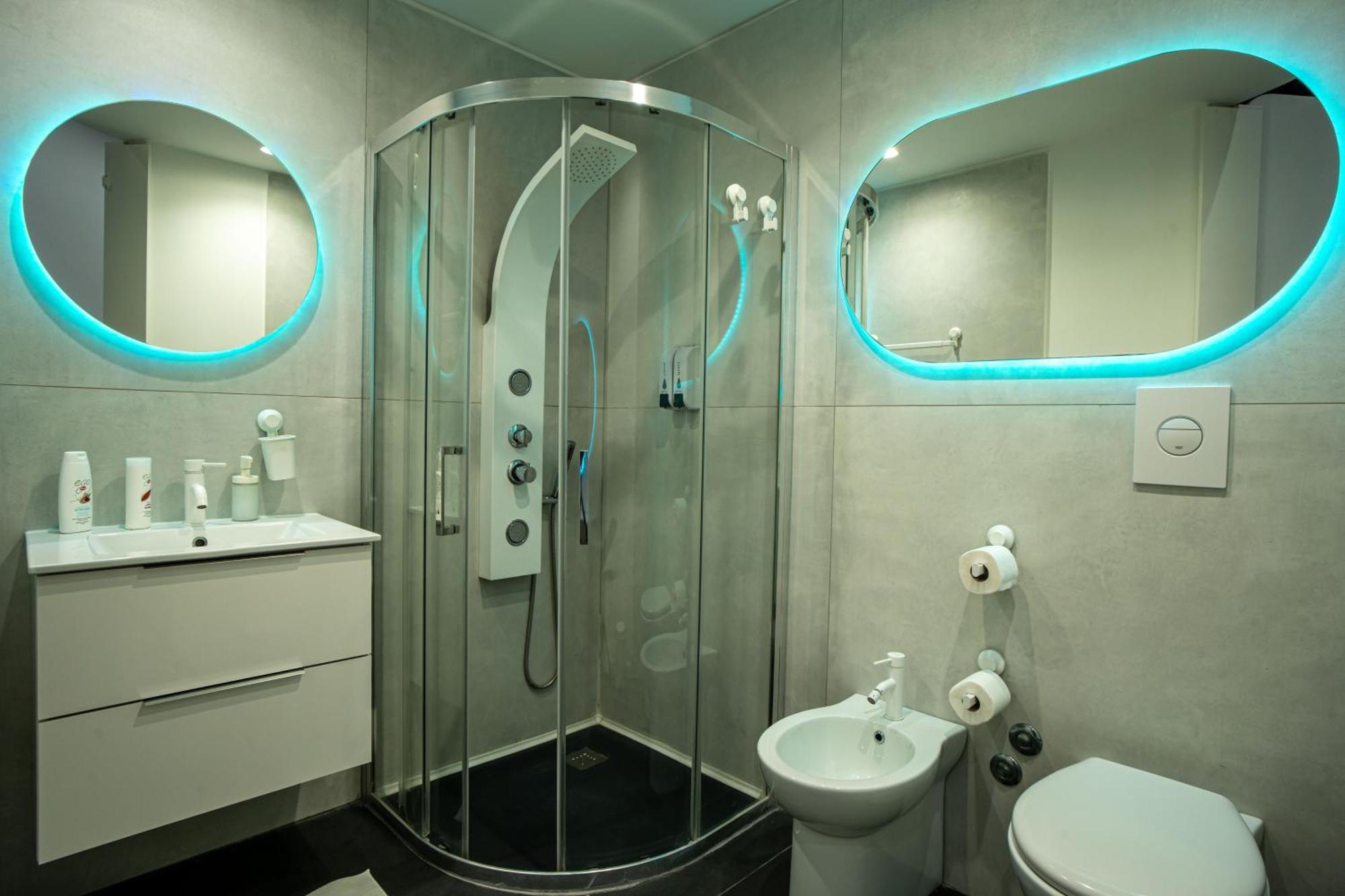 Bed and Breakfast Skyhouse Duomo Neapol Zewnętrze zdjęcie