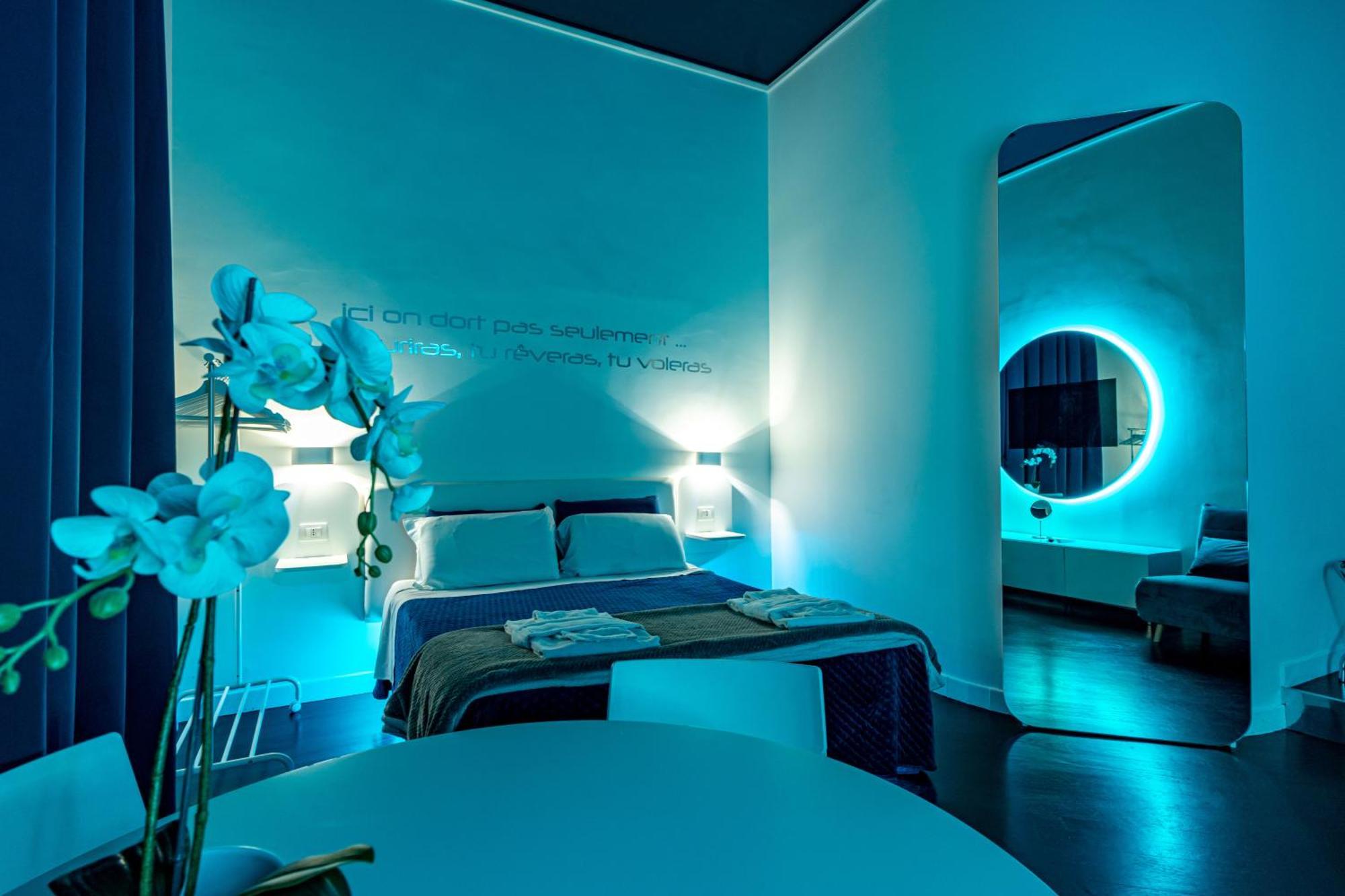 Bed and Breakfast Skyhouse Duomo Neapol Zewnętrze zdjęcie